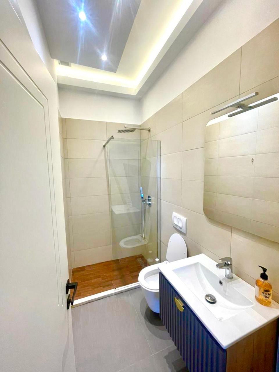 Alb Apartments Тирана Екстериор снимка